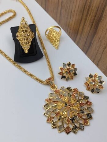 Stone Beige, Gold, Black Jewel Set